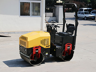 小型壓路機哪家好？速來圍觀