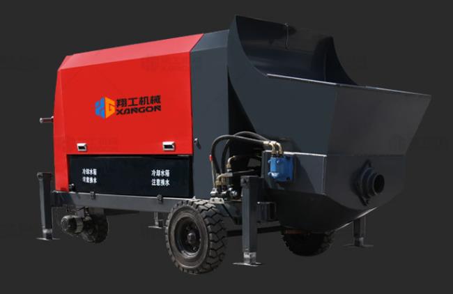 混凝土輸送泵雙控操作模式，靈活使用